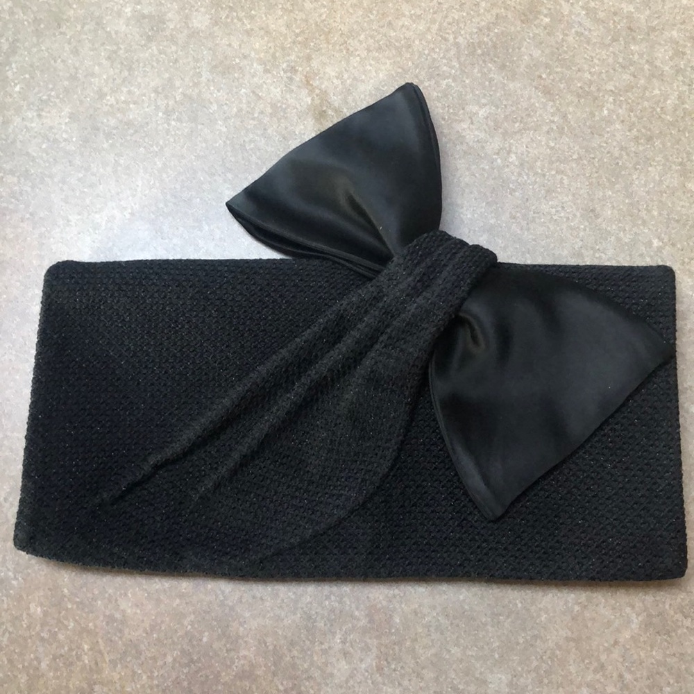 ST JOHN knit clutch with silk bow detail